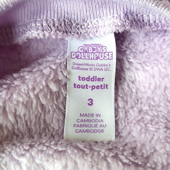 Gabby's Dollhouse mauve soft plush pullover top - Picture 2 of 3